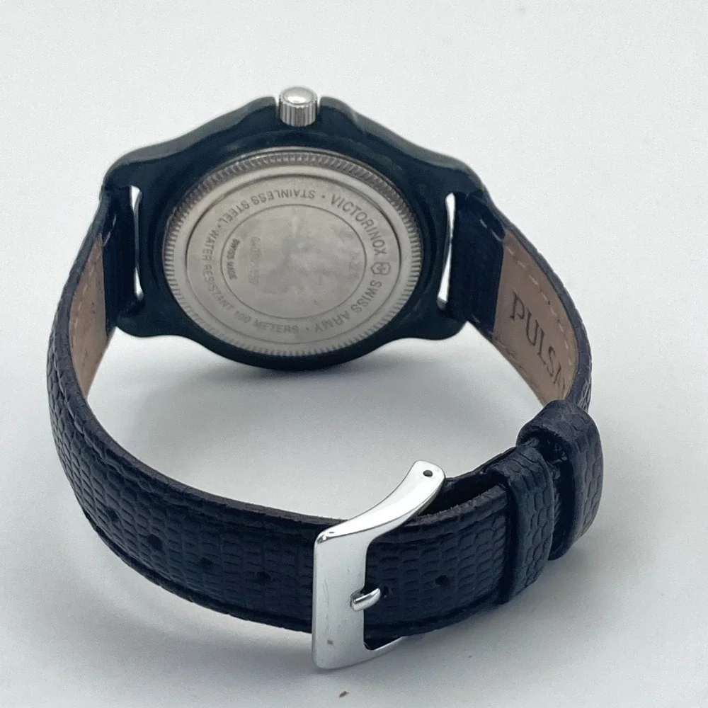 Vintage Swiss Army Men's Watch 38mm Red Bezel Date Black Leather New Battery